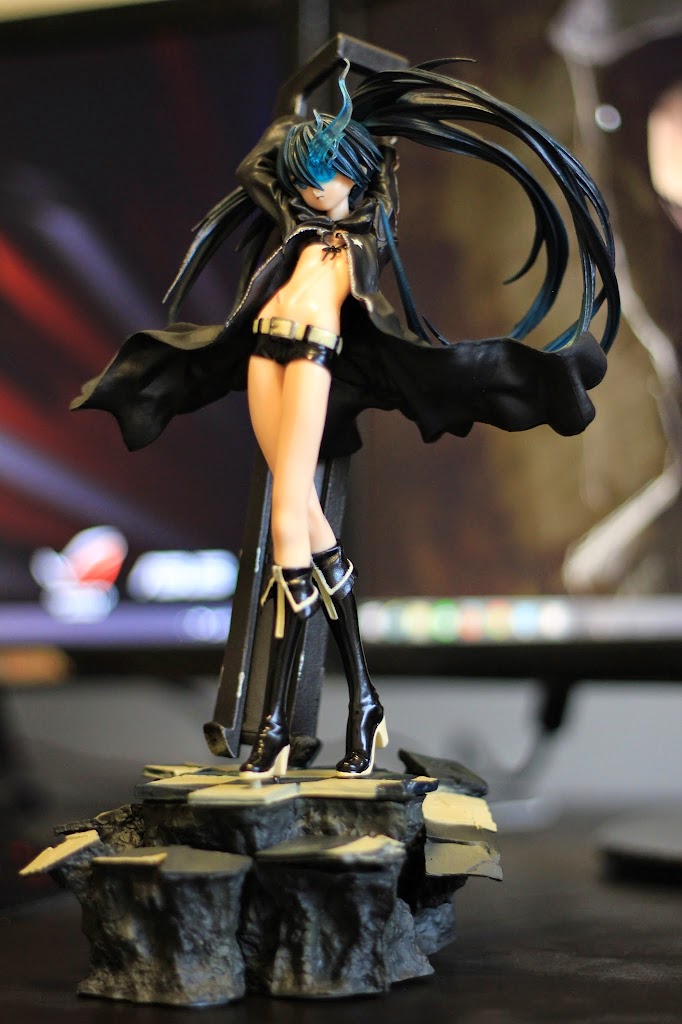 Unboxing In Life: Black Rock Shooter 1/8 Scale Statue ep.1